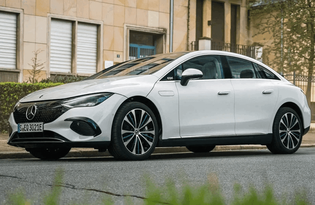 Mercedes EQE used for private driver services